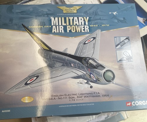 Lightning corgi aa32306 - ee,