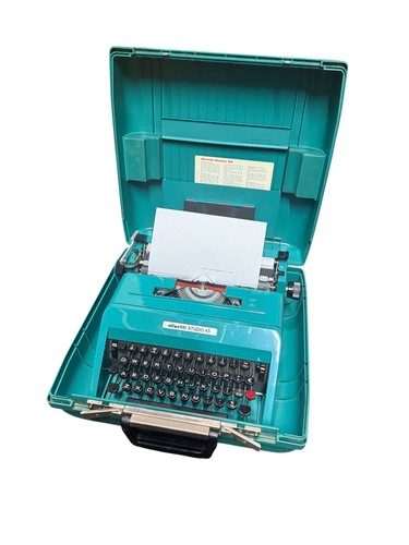 Olivetti studio typewriter - 45,