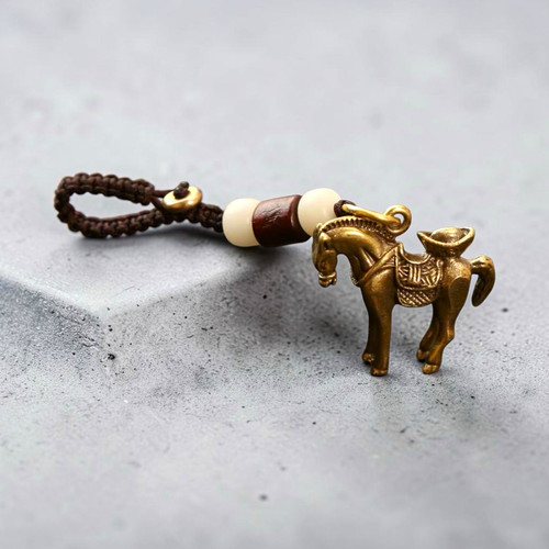 Gold metal horse keyring with - gold,