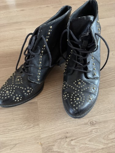 Black and gold - gold, studded