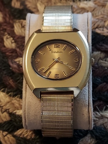 Vtg 1973 automatic watch - 1973,
