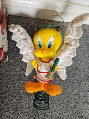Tweety pie bird looney tunes - pie,