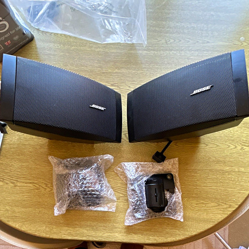 Bose black wall - black,