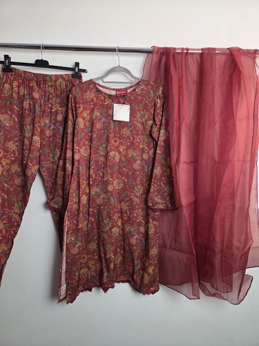 Simran piece red maroon - 3,