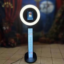 Black iPad Photo Booth Selfie