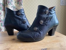 Elegant Belissimo Black