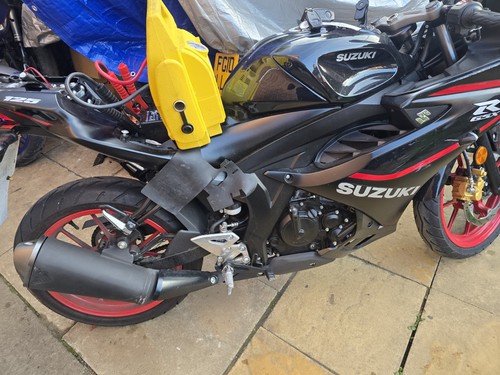Suzuki gsxr 125 - suzuki,