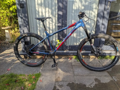 Saracen mantra elite - mantra,