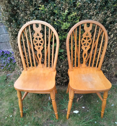 Vintage wheel back dining - back,