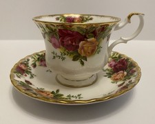 Royal Albert Old Country Roses