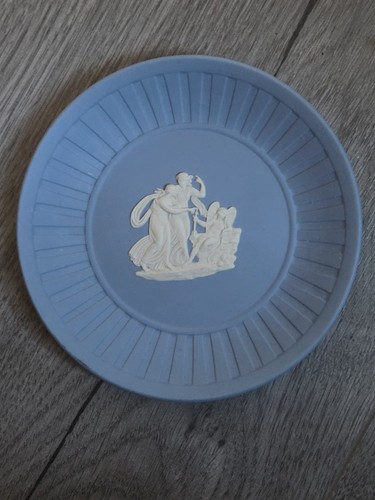 Wedgwood blue jasperware - wedgwood,