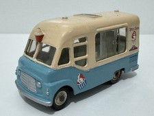 CORGI TOYS SMITHS KARRIER ICE CREAM VAN RESTORED & REPAINTED
