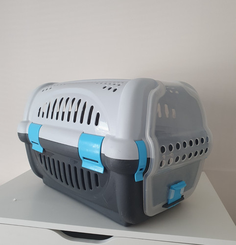 Cat carrier box - box, puppy