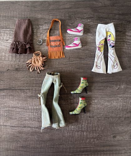 Bratz mixed clothing shoes - bratz,