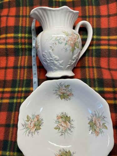Earlier vintage wash bowl and - wash,