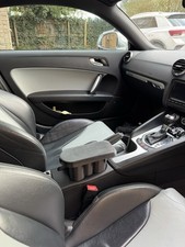 Audi TT Mk2 8J armrest