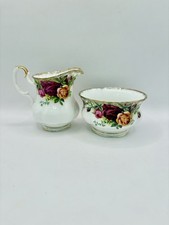 Royal Albert Old Country Roses