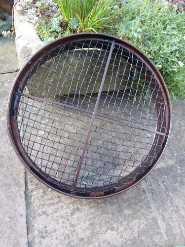 Vintage garden sieve - , metal