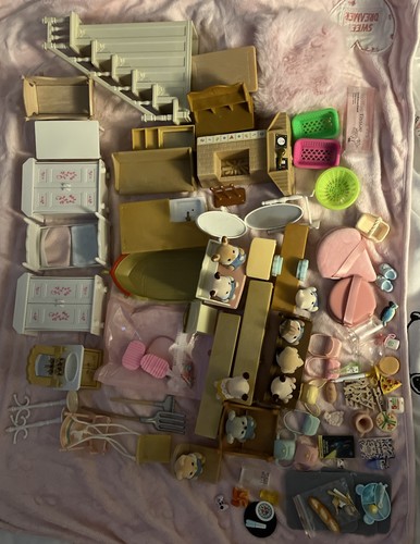 Job lot sylvanian family - job, of