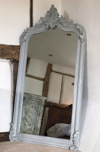 Large distressed grey - distressed,