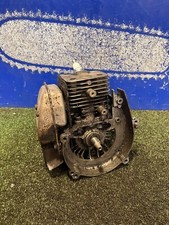 Shindaiwa T260 petrol hedge