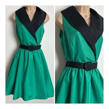 Vintage 1980s VERA MONT Green