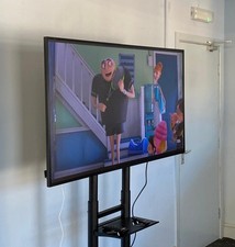 LG 55-inch 55UH5N-M 4K UHD