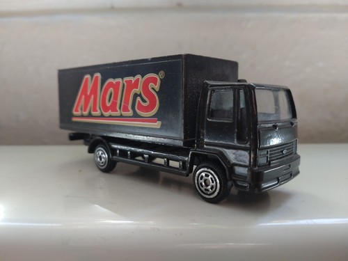 Corgi ford cargo truck - ford,