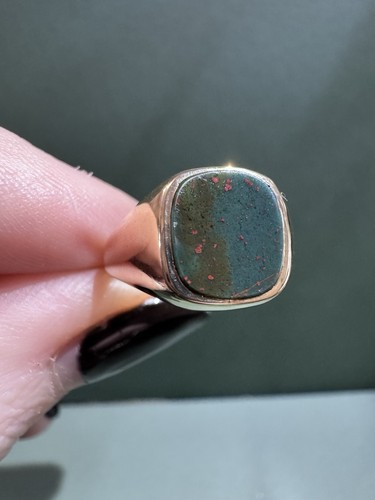 Carat yellow gold - carat, bloodstone