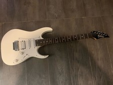 IBANEZ GIO GUITAR, WHITE IBANEZ ELECTRIC GUITAR