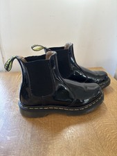 Dr. Martens 2976 Black Leather Chelsea Boots. Uk Size 4