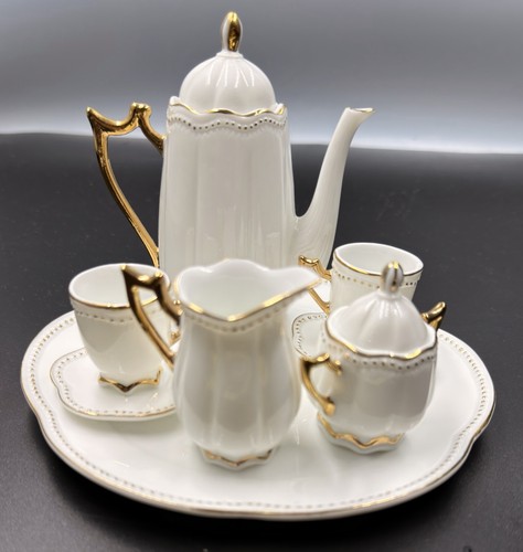 Vintage white miniature china - miniature,