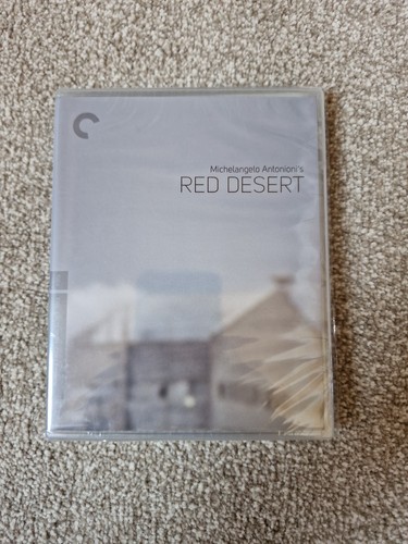 Red desert blu ray - (criterion),