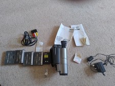 Sanyo VM-EX580P Camcorder 8mm 16x Zoom with Carry Bag