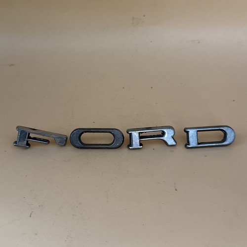 Vintage original ford - original, bonnet