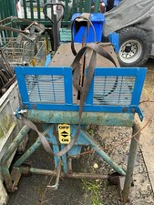 Pto driven tractor saw bench 