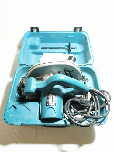 Superb makita 5704r 230v - makita,