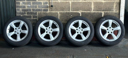 Mercedes class w203 - c,