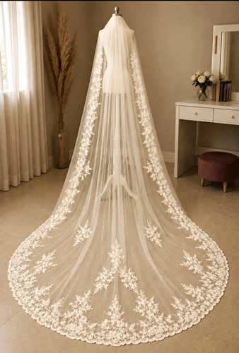 Elegant tier ivory cathedral - ivory,