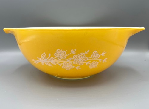 Vintage pyrex butterfly - butterfly, gold