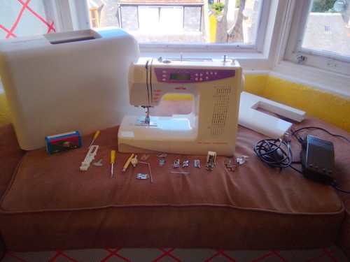Sewing machine 404 quilting - sewing,