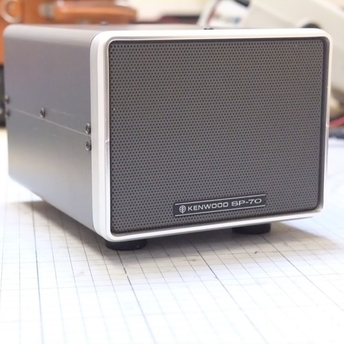 Kenwood speaker cabinet - kenwood, sp-70