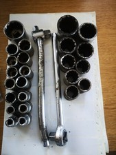 Vintage 24pc Socket Set