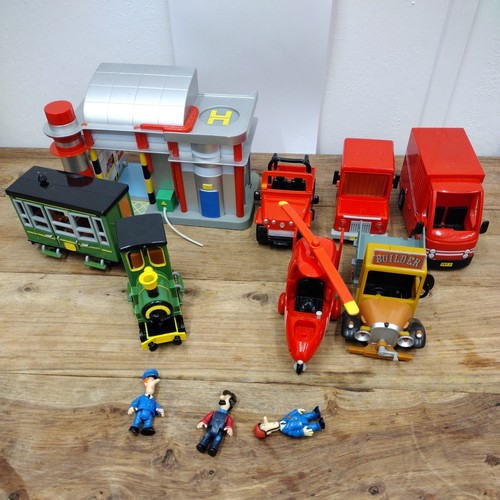 Postman pat toys bundle van - postman,
