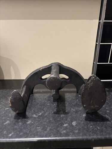 Antique cobbler cast iron - cobbler’s,
