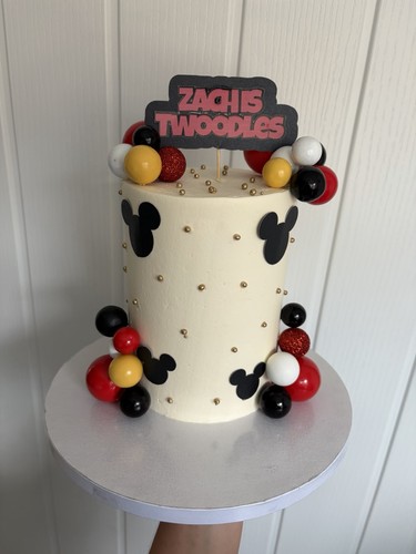 Mickey mouse personalised cake - mouse,