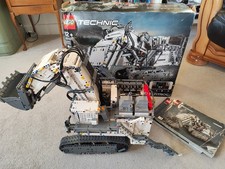 LEGO TECHNIC: Liebherr R 9800