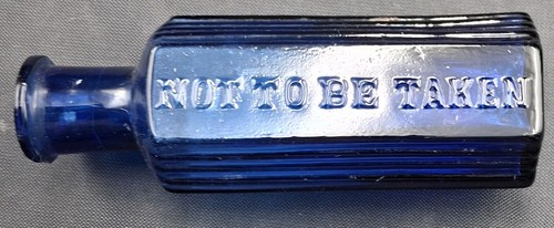 Antique blue ribbed - , poison