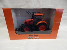 UNIVERSAL HOBBIES KUBOTA M7