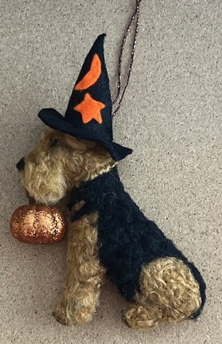 Airedale welsh terrier - airedale,